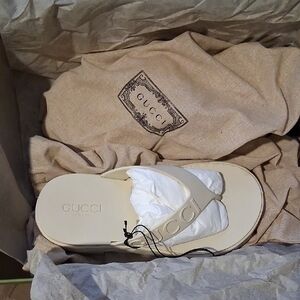 Gucci Ivory Leather Slide Sandals
